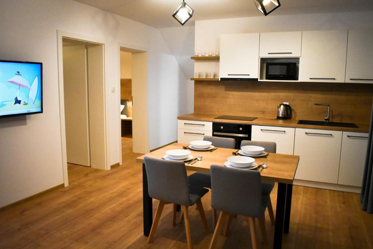 Apartmany Runi สตารา เลชนา ภายนอก รูปภาพ