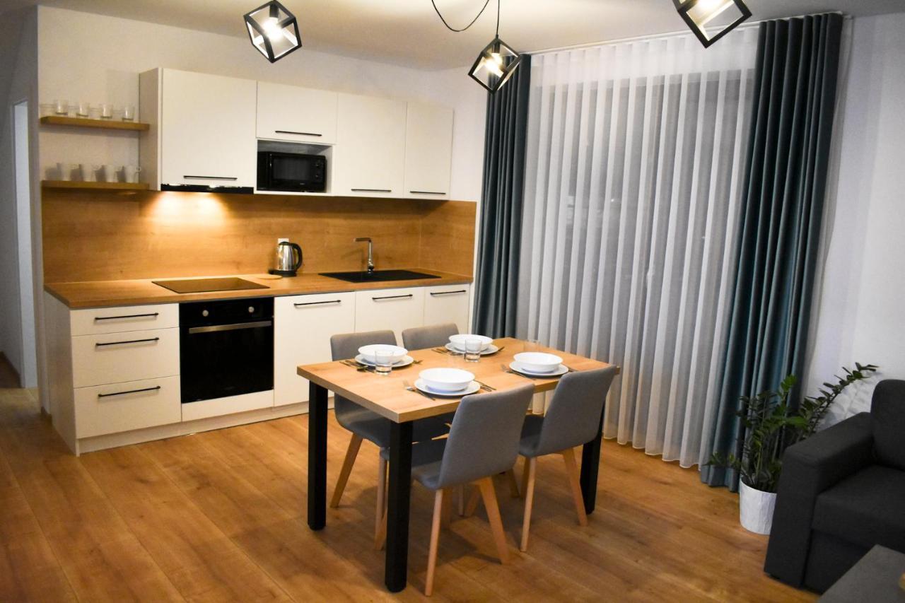 Apartmany Runi สตารา เลชนา ภายนอก รูปภาพ